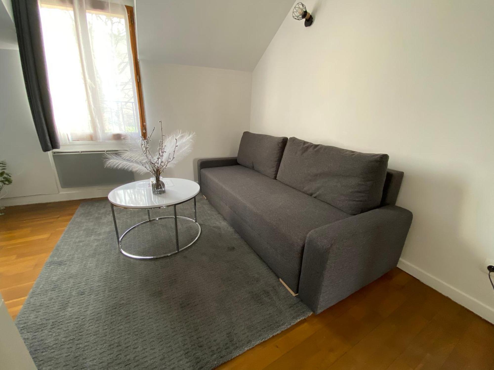 Duplex Minimaliste - 30 Min De Paris Apartman Saint-Ouen-l'Aumone Kültér fotó